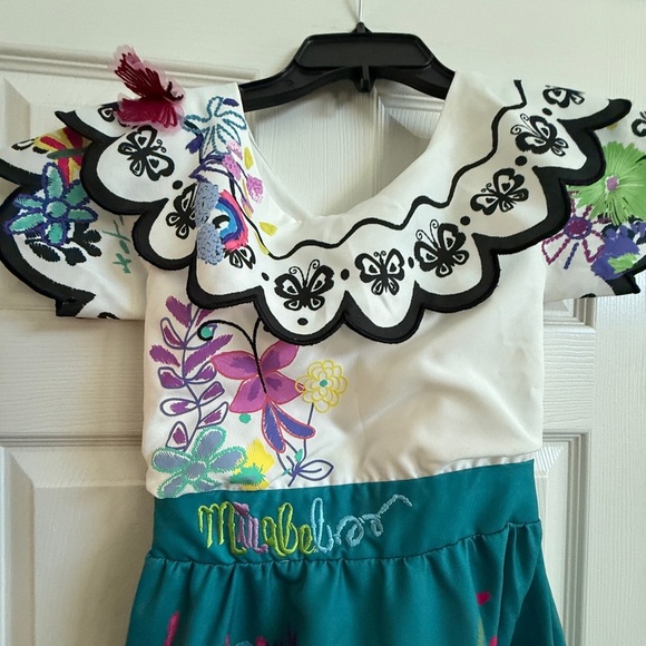 Disney Encanto Mirabel Dress & Glasses Bibbidi Bobbidi Boutique 7/8 Exclusive - Picture 3 of 15
